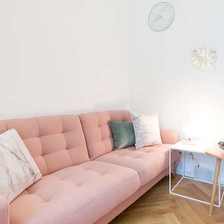 Rentplanet - Apartament Strzelecka Краков Экстерьер фото